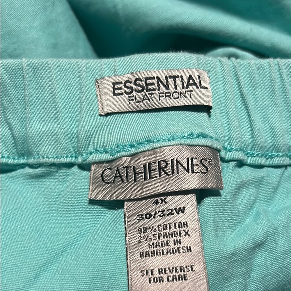 Capris - Picture 2 of 4